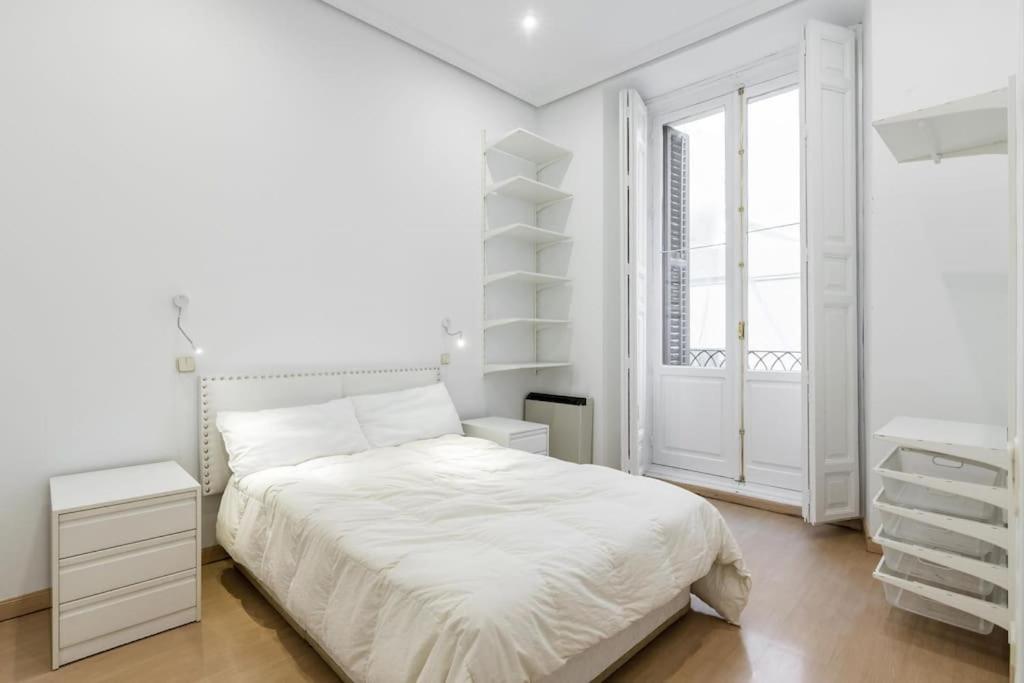 Apartamento Proximo A Gran Via Madrid Apartment Exterior photo
